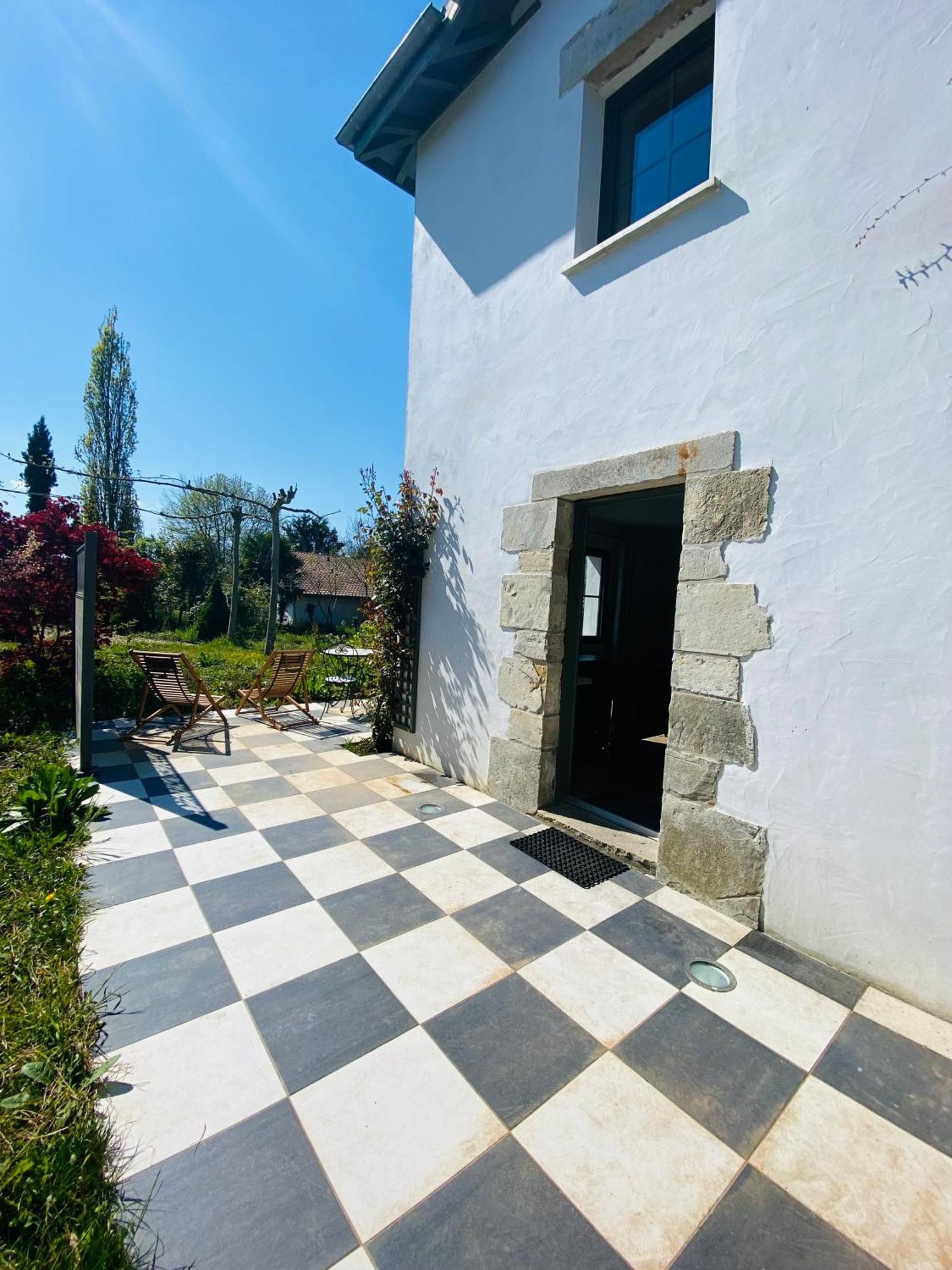 Ferienwohnung La Bastide De Guiche Entre Ocean Et Montagnes Exterior foto